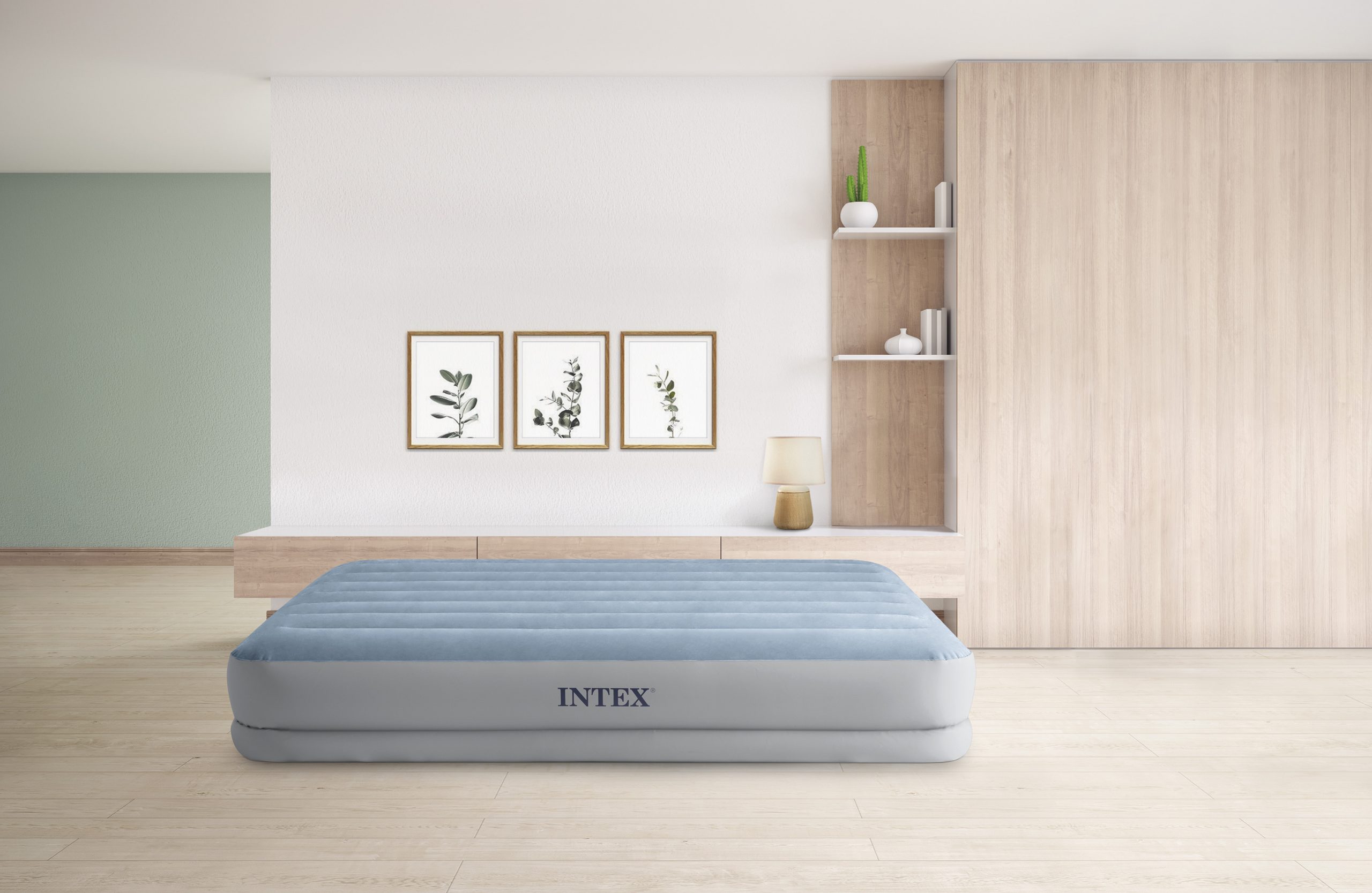 Mid-rise comfort airbed